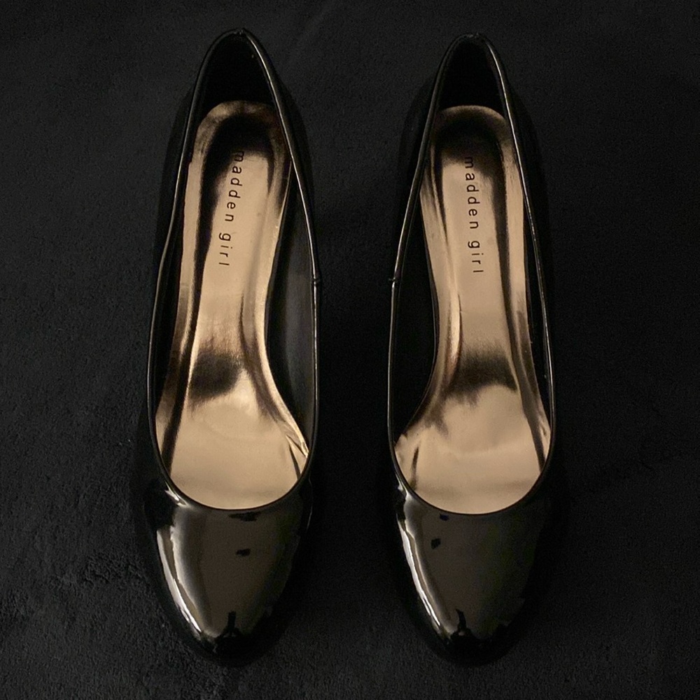 Black Madden Girl platform heels